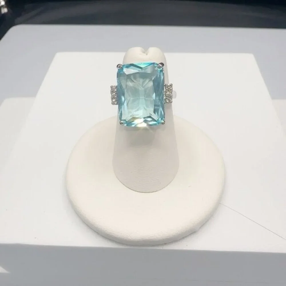 Aquamarine CZ Cocktail Ring With Silver Tone Brass Band Size 5 - Picture 7 of 11
